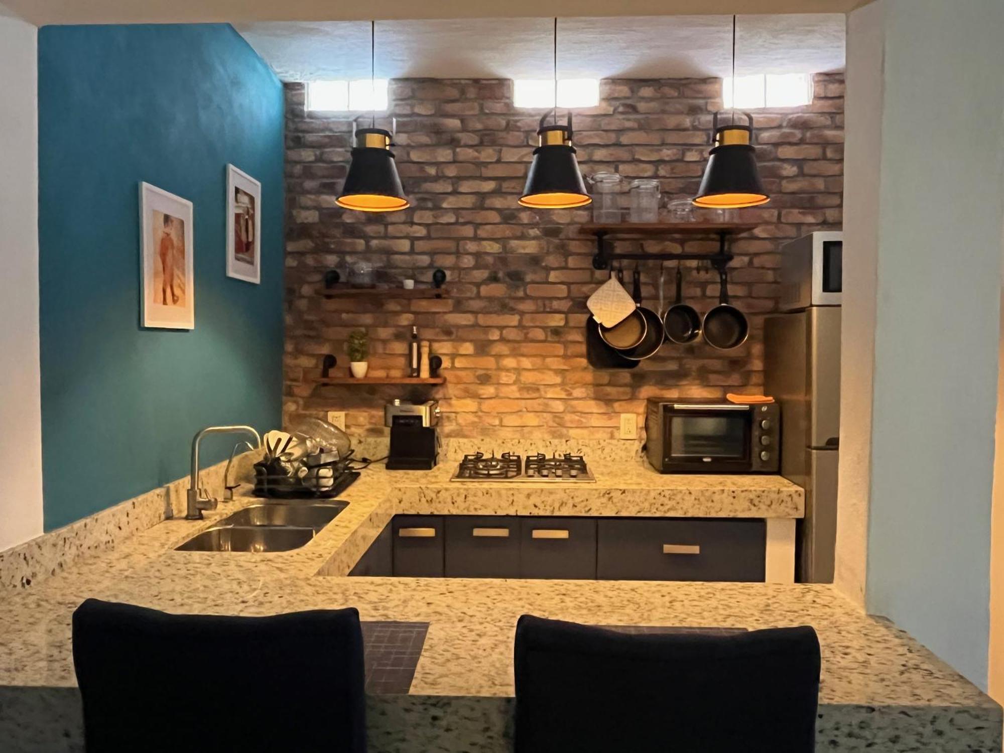 Villa Palmier -Quiet Cosy Air Conditioned Terrace プエルトバラータ エクステリア 写真
